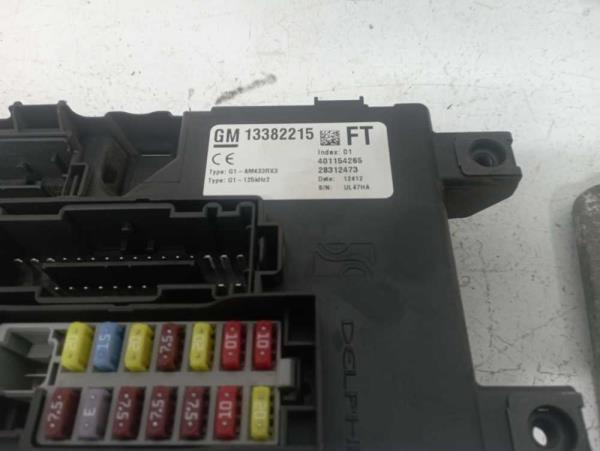 BOITIER COMPLET OPEL CORSA D 1.3CDTI ( A13DTR ) 00UU BOSCH - Vue 3